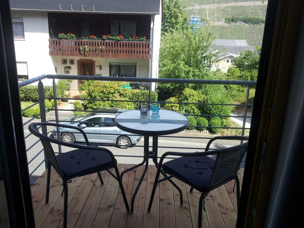 Gaestehaus Jufferpanorama Brauneberg Szoba fotó