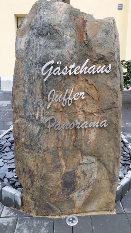 Gaestehaus Jufferpanorama Brauneberg Kültér fotó